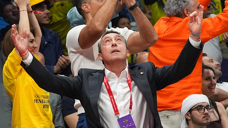 Ali Koç'tan EuroLeague şampiyonluğu sözleri: Fenerbahçe'nin şampiyon olmasını isteyen Fenerbahçelilere armağan etmek istiyorum