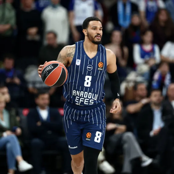 Anadolu Efes, İtalya'da kayıp!