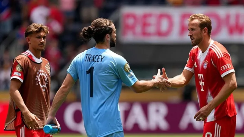10 Gol Yiyen Kaleci Şoke Etti! Bayern Münih Maçı Sonrası Büyük Sır