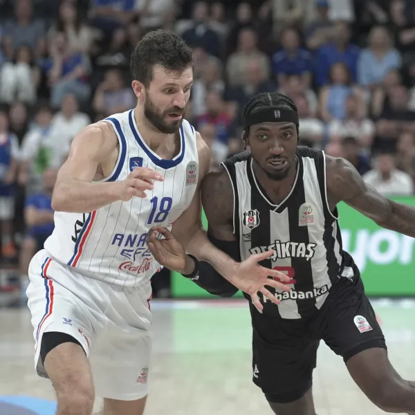 Beşiktaş ile Anadolu Efes son randevuda!