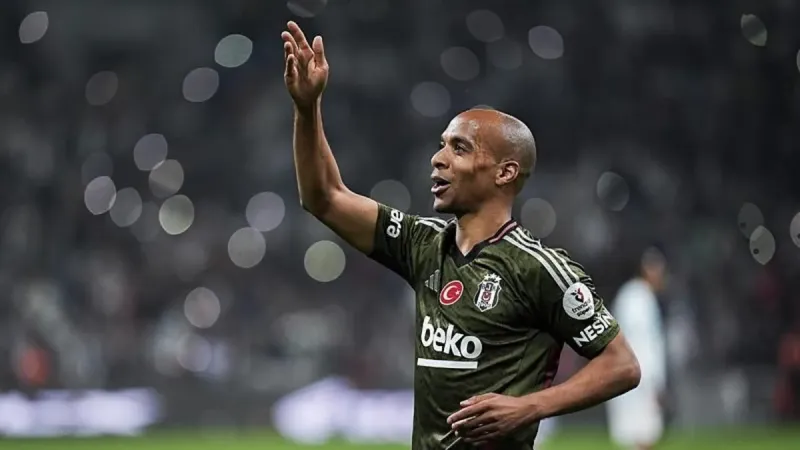 Beşiktaş'ta Joao Mario bilmecesi