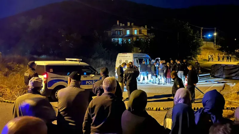 Cami Çıkışı Korkunç Cinayet! Yaşlı Çift Hayatını Kaybetti