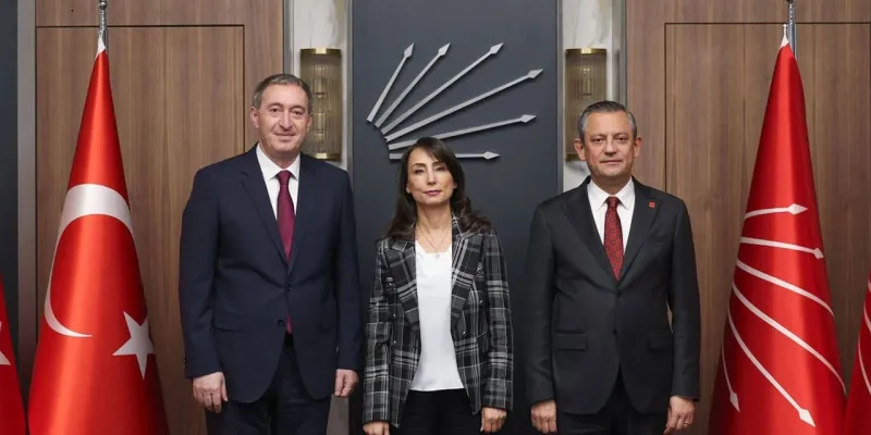 DEM Parti'den Özel'e Zeyrek için geçmiş olsun telefonu