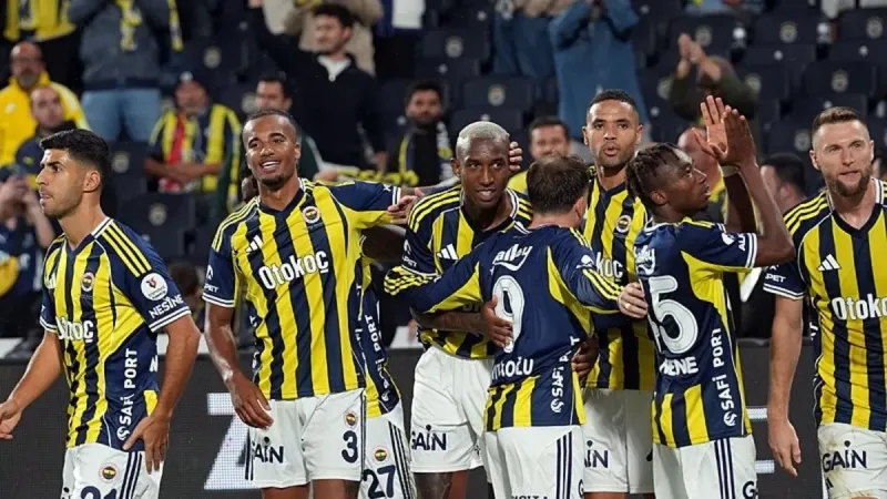 Kanarya evinde çıkış peşinde! Fenerbahçe-Karagümrük mücadelesinin ilk 11'leri belli oldu