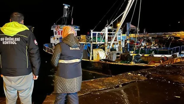 Karadeniz'de 10 günde 721 ton çıktı! Denetimler aralıksız sürüyor