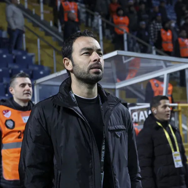 Kocaelispor'da Selçuk İnan sesleri!