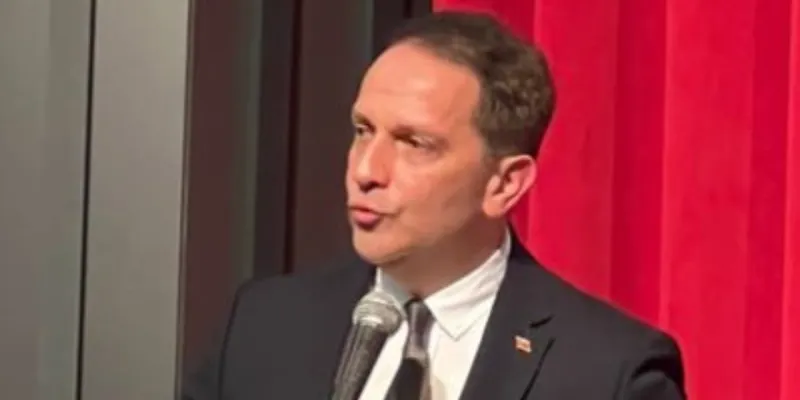 Mücahit Birinci kimdir?