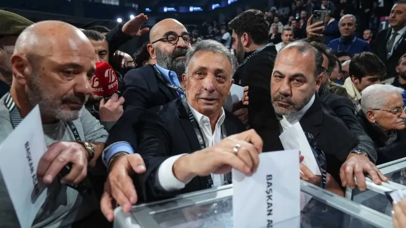 Ahmet Nur Çebi'den Şok Sözler: Çürük Yumurtaları Ayıklamazsak!