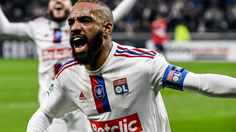 Lacazette Beşiktaş'a mı? Transferde Şok Gelişme!