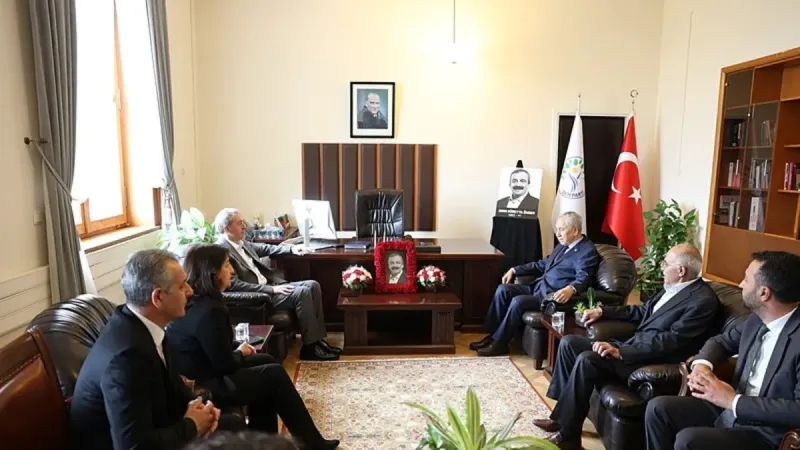 Sırrı Süreyya Önder Vefatı: DEM Parti'den Taziye Mesajları!