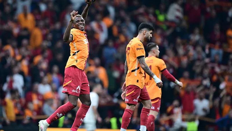 Galatasaray'dan Bomba Transfer Hamlesi! Osimhen Geliyor Mu?