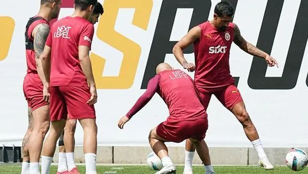 Galatasaray Trabzonspor Deplasmanına Hazır! Okan Buruk'tan Kritik Taktikler
