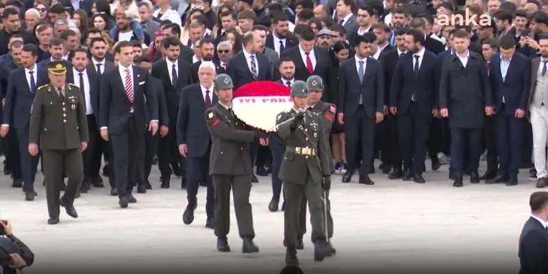 Dervişoğlu'ndan Anıtkabir Ziyareti: İYİ Parti'de Neler Oluyor?