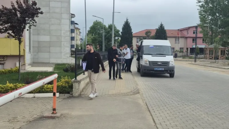 Sahte Polis Çetesi Çökertildi! 3 Milyon TL'lik Vurgun Şoku!