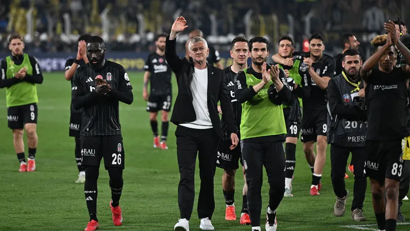 Beşiktaş Derbi Canavarı! Şampiyonluk Olmasa Da Zirve Onun