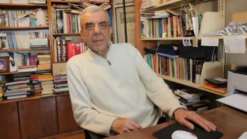 Ali Özgentürk Hayatını Kaybetti! Türk Sineması Yasta