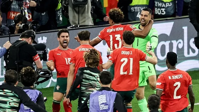 Portekiz 2-2 İspanya (Penaltılar: 5-3) | Morata penaltı kaçırdı Portekiz şampiyon oldu!