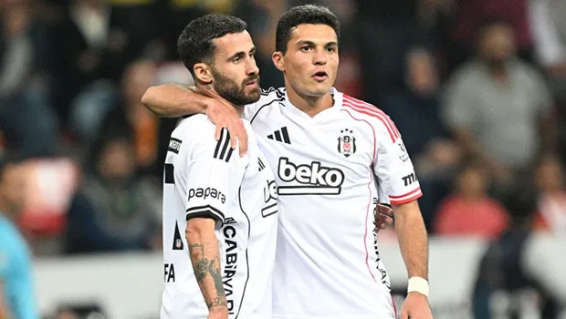 Rafa Silva'dan ilk hat-trick!