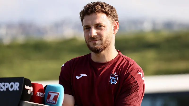 Trabzonsporlu futbolcu Mustafa Eskihellaç: "Trabzon dünyanın en güzel şehri ve Trabzonspor da dünyanın en güzel kulübü"